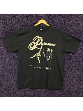 Paramore This Is Why Rock Band T-Shirt Size Extra Large